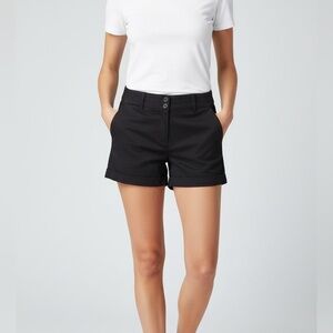 NWOT Jacob Chic Black Shorts size 4 - 15 1/2” waist D-15